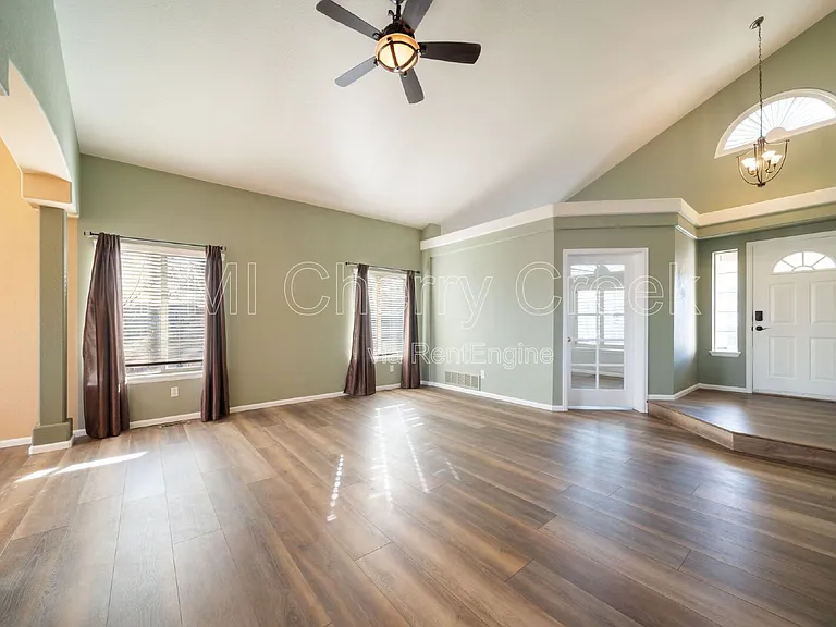 6765 Shannon Trl — Photo 10