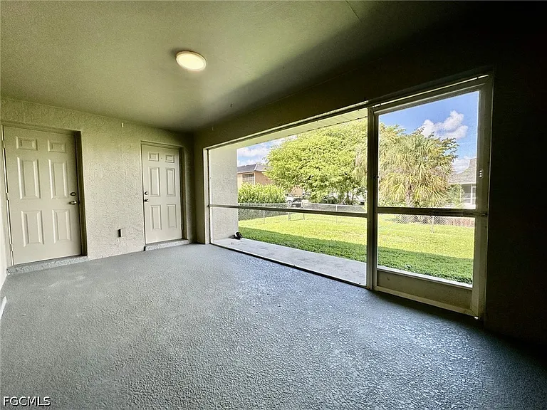 4317 SW Santa Barbara Pl — Photo 29