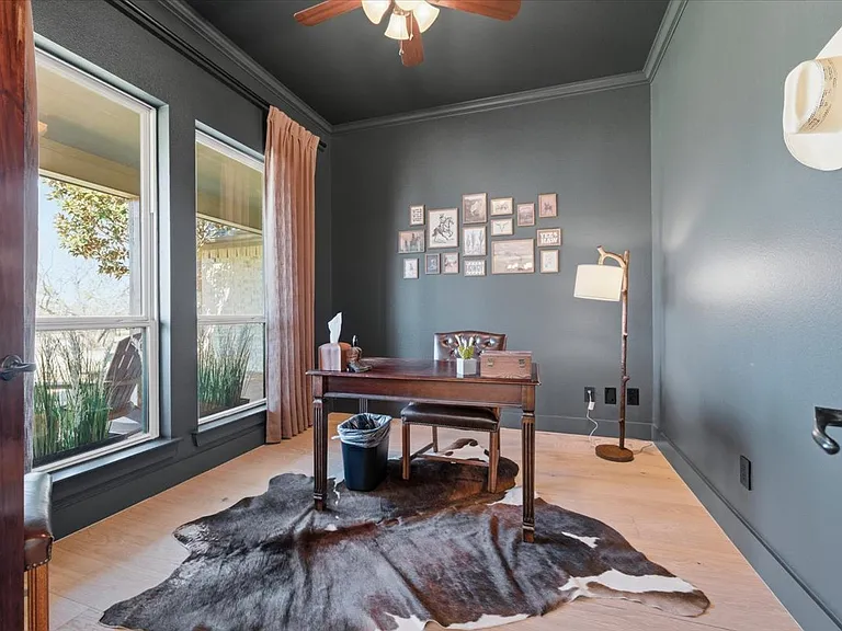 570 S Point Ct — Photo 23