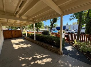 142 E Main St, Grass Valley, CA 95945