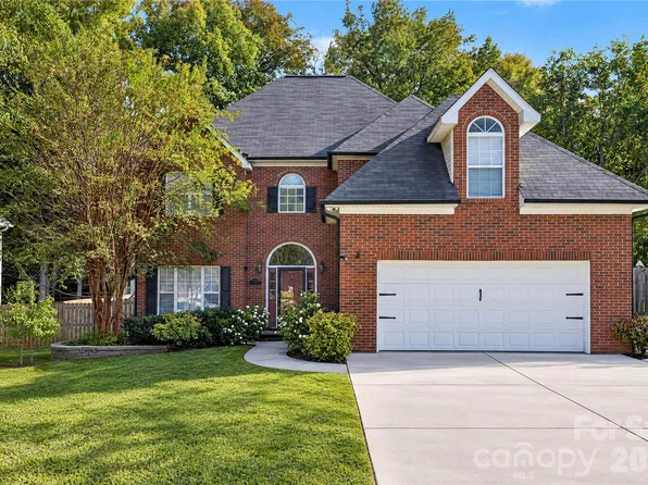 12520 Vantage Point Ln, Huntersville, NC 28078