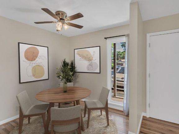 2nd image of 3901 Whitland Ave APT 1