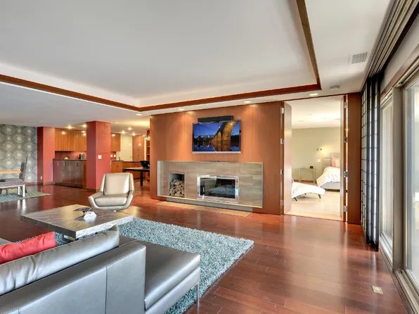 100 2nd St SE #E-802, Minneapolis, MN 55414