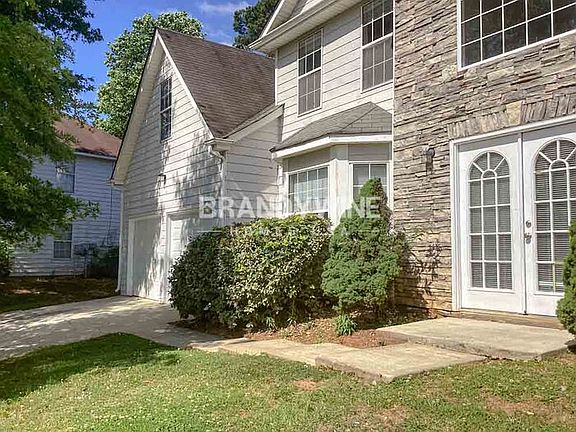 2nd image of 6234 Sayler Park
