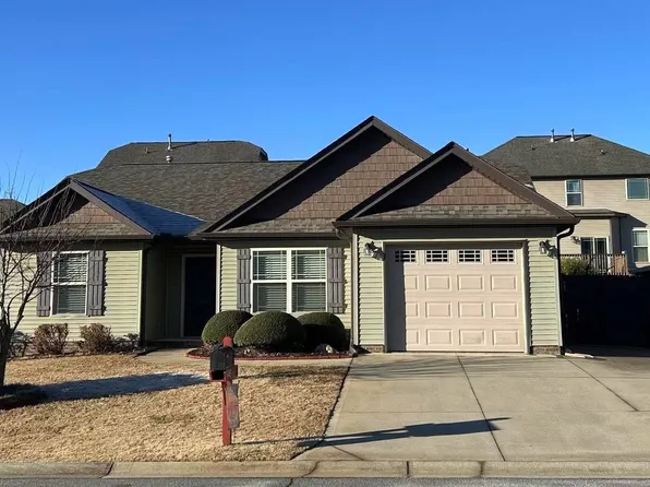 645 Chartwell Dr, Greer, SC 29650