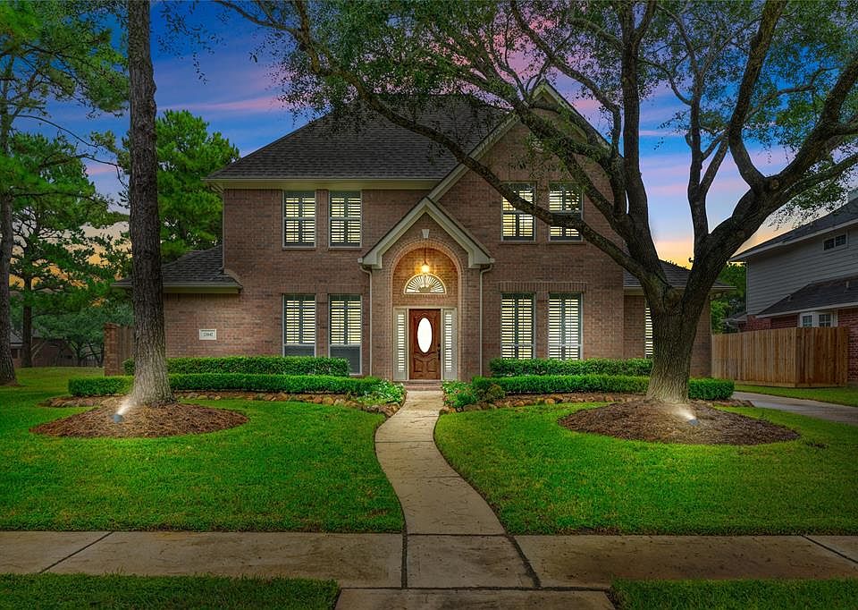 1st image of 23042 Enchanted Landing Ln