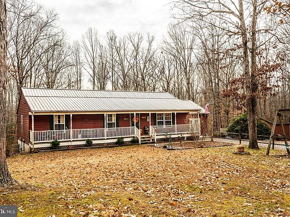 4th image of 15001 Beaver Creek Ct