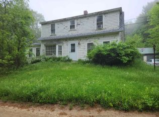 837 Meaderboro Rd, Farmington, NH 03835