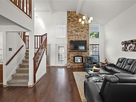 4th image of 5310 Farragut Dr