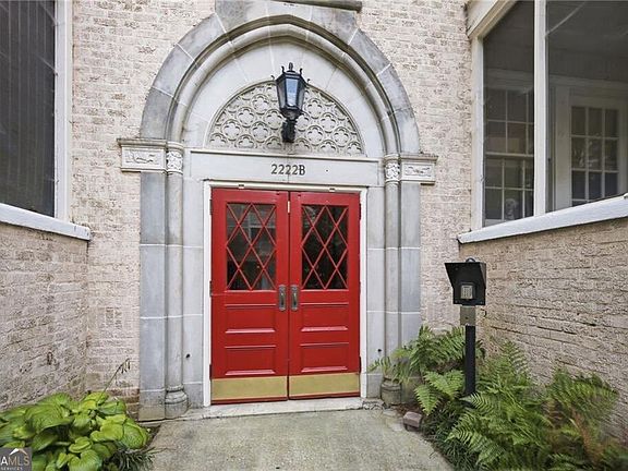 2nd image of 2222 Peachtree Rd NW APT B5