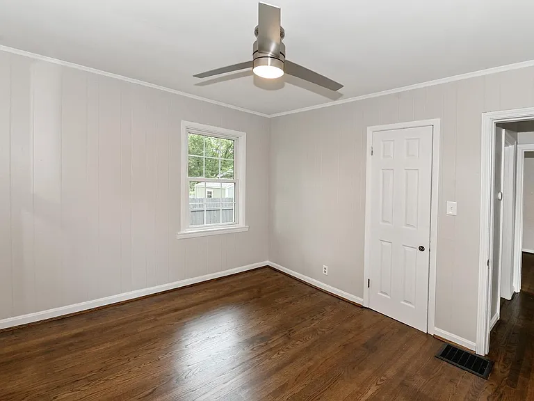 7981 State Rd — Photo 21