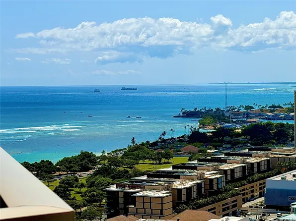 410 Atkinson Dr #3403, Honolulu, HI 96814