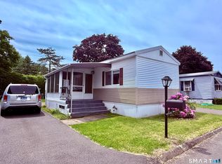 14 Arapaho Drive, East Hartford, CT 06118