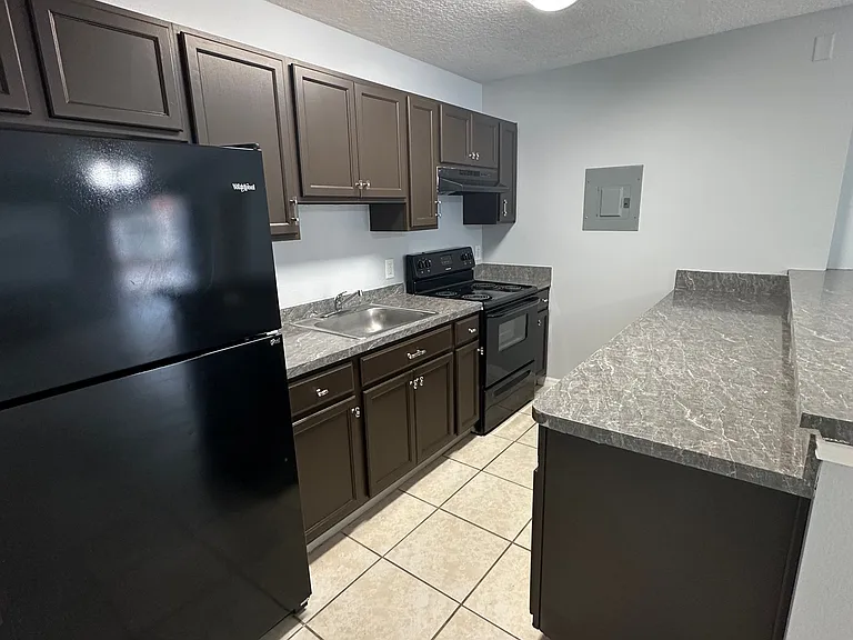4596 W Irlo Bronson Memorial Hwy #110 — Photo 2