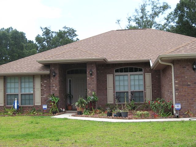 Street View front
