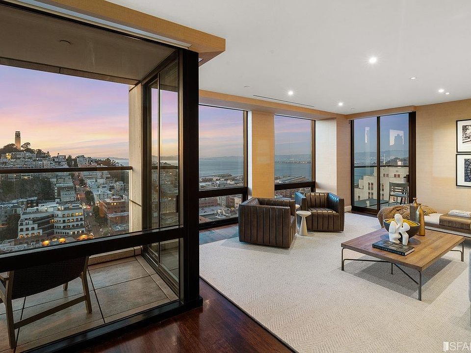 1st image of 611 Washington St #2104