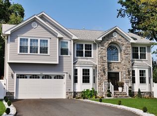 1265 Dovs Ct, Linden, NJ 07036