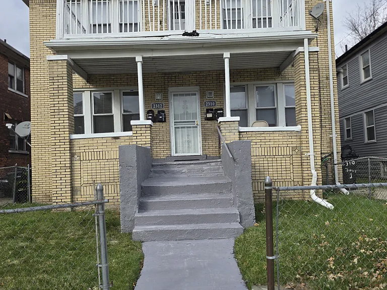 2310 Pasadena St #1-L — Photo 1