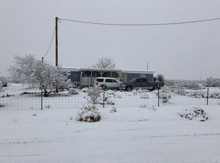 5495 N Cowlic Rd, Golden Valley, AZ 86413