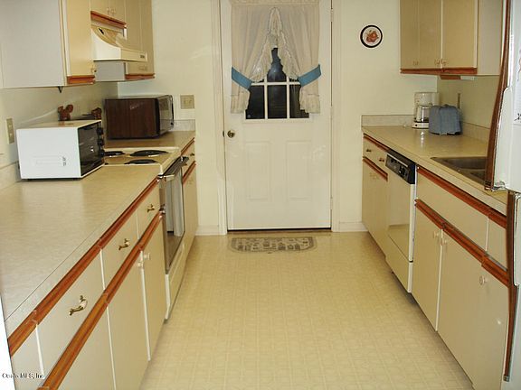 5th image of 10275 SE 179th Pl