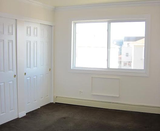 3rd image of 130 Beach 98th St #2
