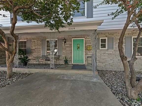 2nd image of 2319 Fayette St