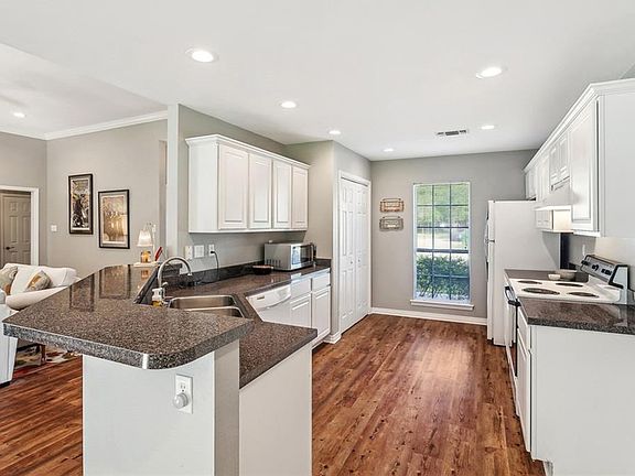 4th image of 71152 Schooner Pl