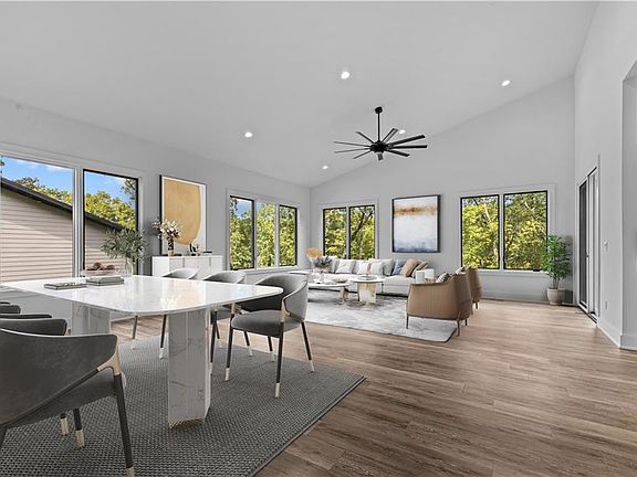 3rd image of 66 Glyndebourne Dr