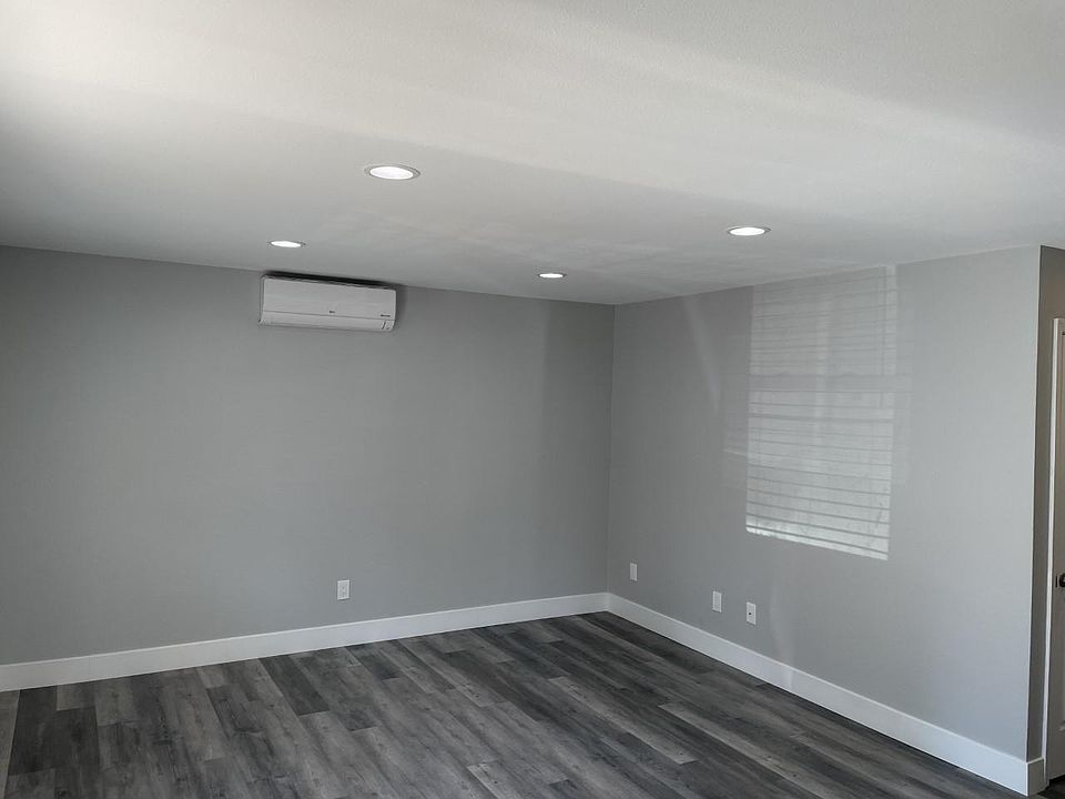 2nd image of 611 Ontario St APT 4