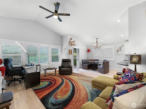 2nd image of 167 NW 12th Court