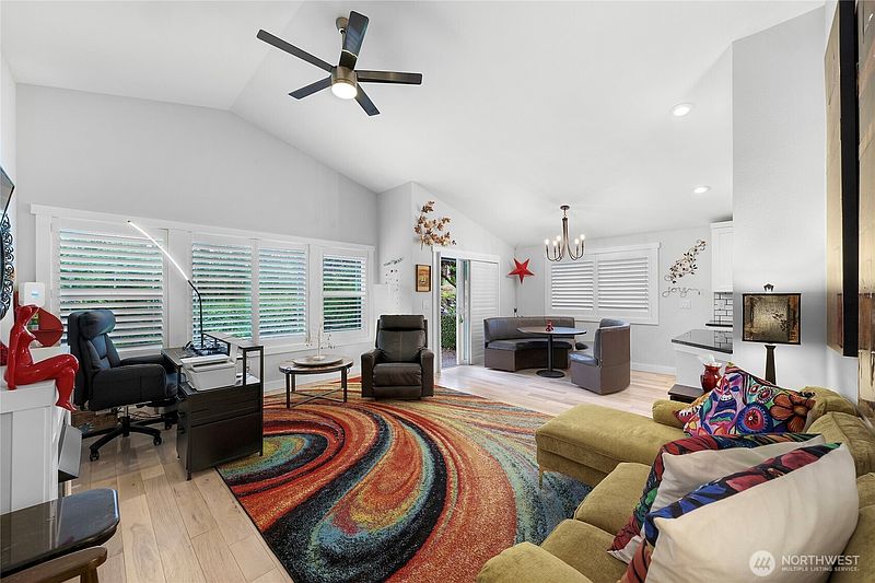 2nd image of 167 NW 12th Court