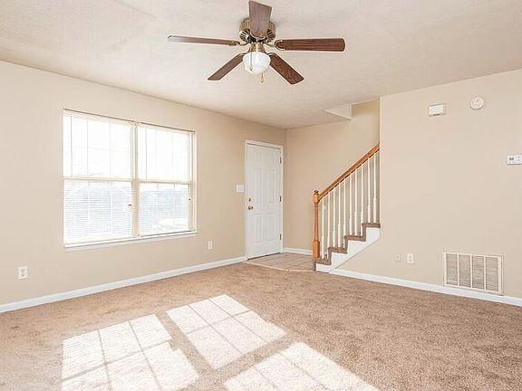 4th image of 105 May Ct #109