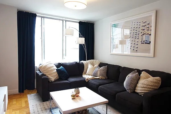 Rented by Peter Ashe | media 2