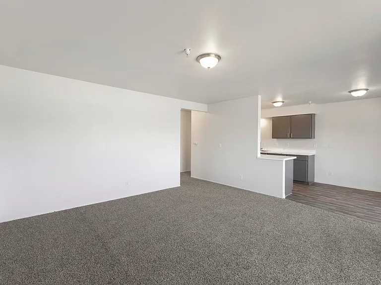 Aspen Heights Apartments — Photo 33