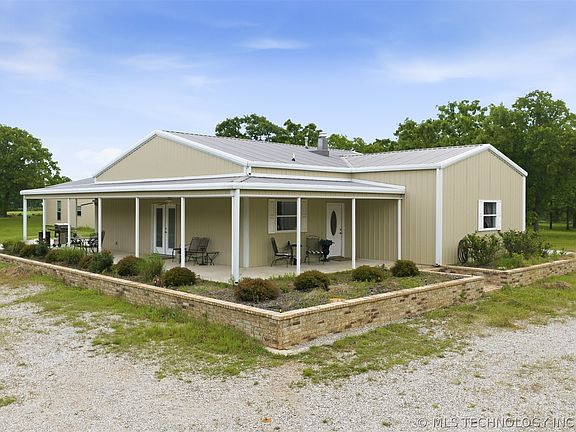 2nd image of 389 Oil City Rd