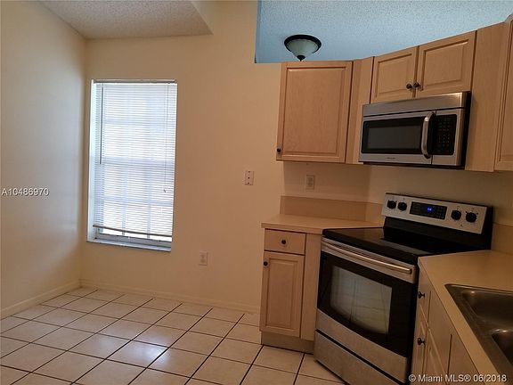 5th image of 1785 NW 165th Ave