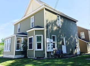 1632 Waterloo Rd, Cedar Falls, IA 50613