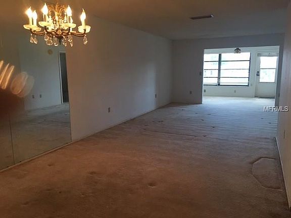 4th image of 19029 Us Highway 19 N APT 33C