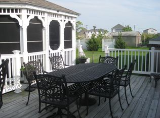 68 Corsino Ave, Old Lyme, CT 06371