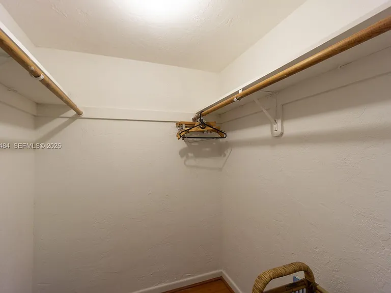 1205 Mariposa Ave #428 — Photo 12