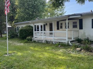 310 W Jefferson St, Sweetser, IN 46987