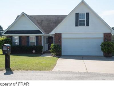 135 Walden Green Dr, Raeford, NC, 28376