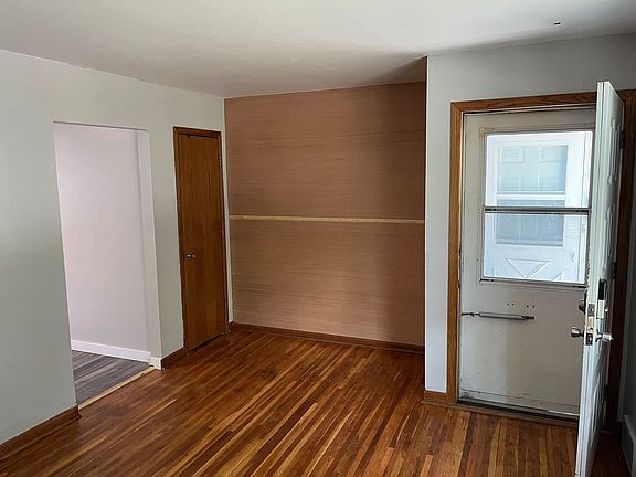 2nd image of 77 Logan Ave W