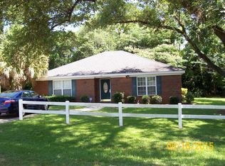 108 Chapel Dr, Tallahassee, FL 32304