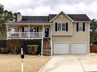 55 Paradise Wds, Douglasville, GA 30134