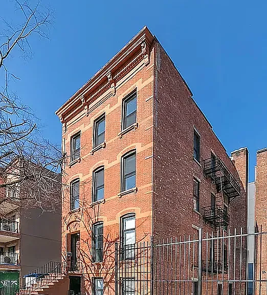 165 N 5th St #101 — Photo 22