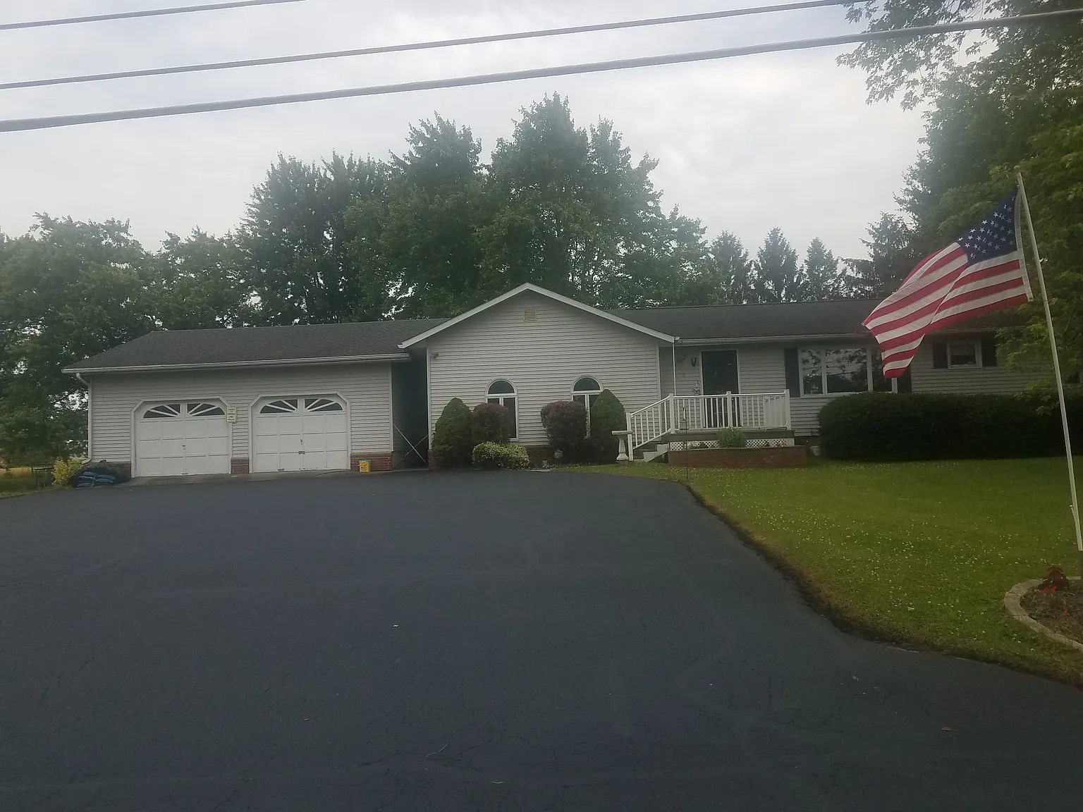 1834 County House Rd photo 1