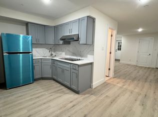 699 Willowbrook Rd #BASEMENT, Staten Island, NY 10314