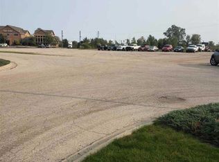 2588 Manitowoc Rd, Green Bay, WI 54311