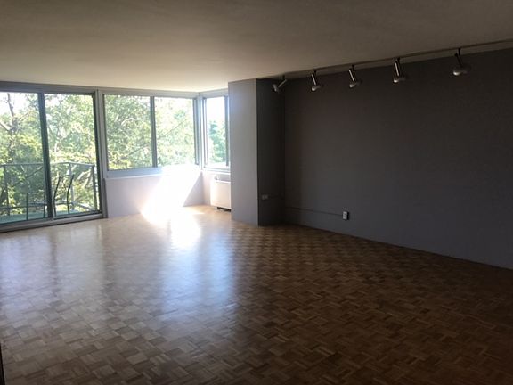 2nd image of 1 Claridge Dr APT 207
